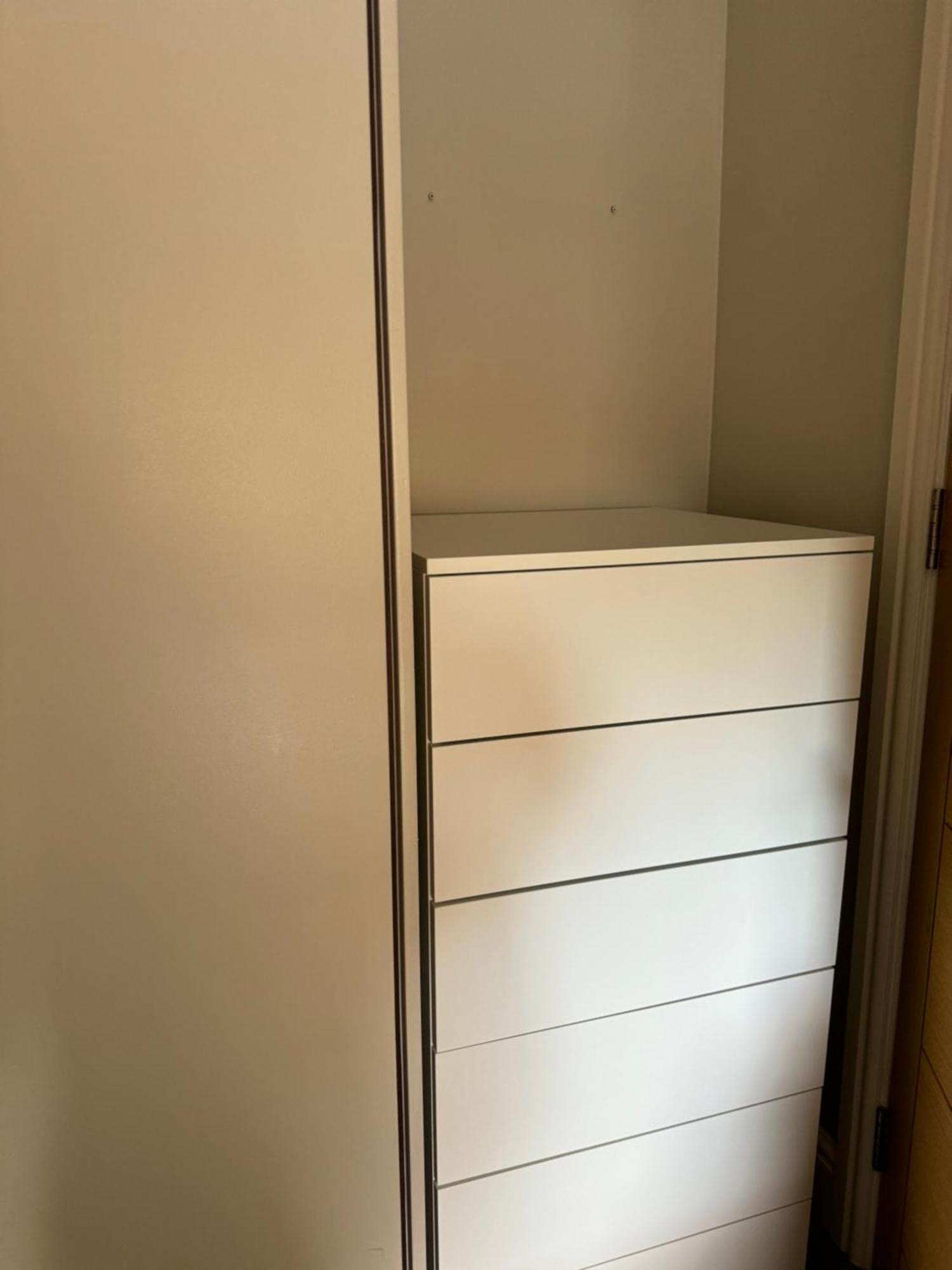 Apartment Stronsa B London